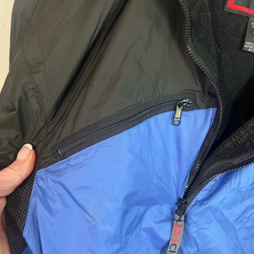 Marmot Fleeced Lined Wind Breaker - image 3